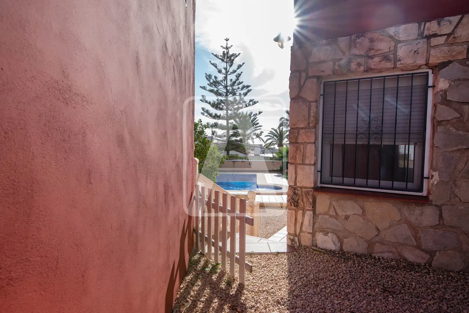 Vista exterior de Casa o xalet en venda en Calpe / Calp amb Aire condicionat, Calefacció i Jardí privat