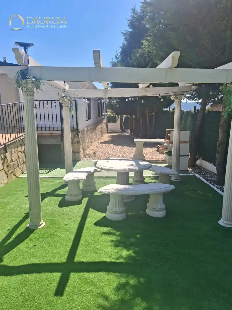 Terraza de Casa o chalet en venta en El Espinar con Aire acondicionado, Calefacción y Trastero