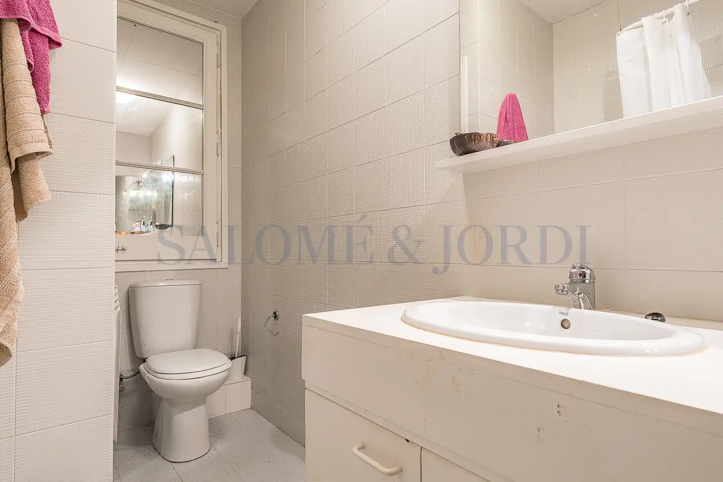 Baño de Piso en venta en Barcelona con Aire acondicionado, Calefacción y Jardín privado