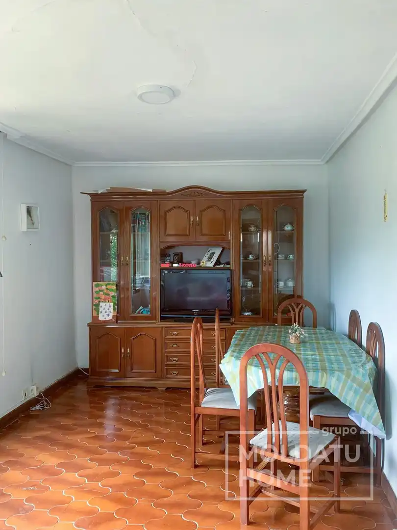 Sala d'estar de Casa o xalet en venda en Desojo amb Calefacció i Traster