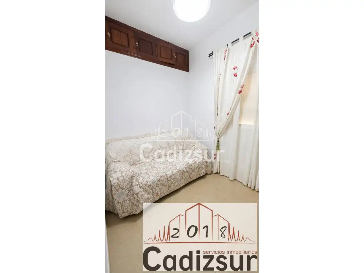Habitación de Piso en venta en Cádiz