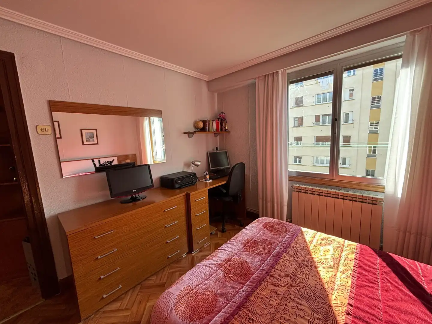Habitación de Piso en venta en Eibar con Calefacción y Amueblado