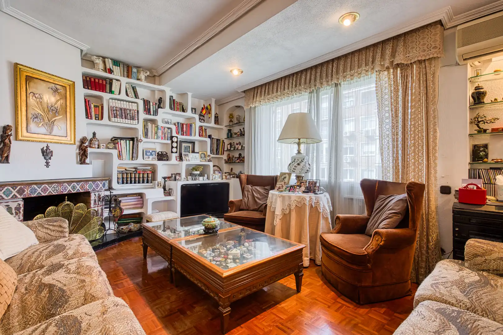 Living room of Flat for sale in Madrid  with Heating and Storage room