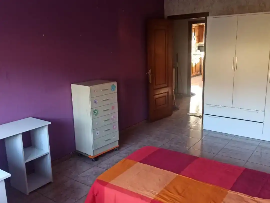 Schlafzimmer von Wohnung zur Miete in Vimianzo