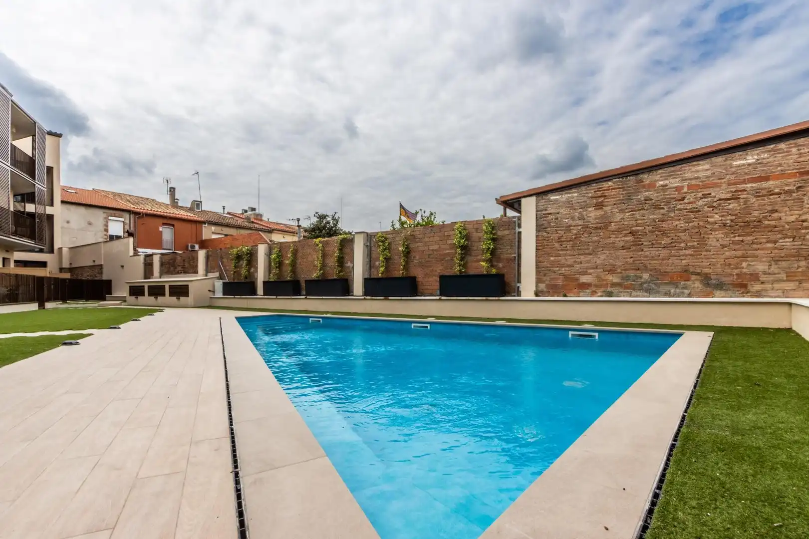 Piscina de Àtic en venda en Castellar del Vallès amb Aire condicionat, Calefacció i Jardí privat