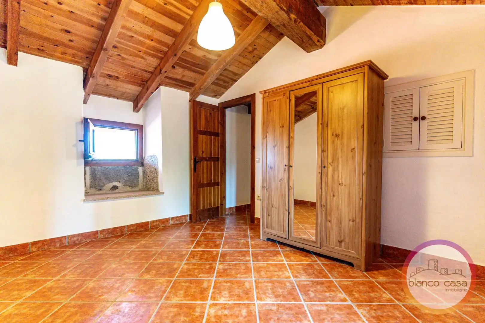 Casa o xalet en venda en Vimianzo amb Calefacció i Traster