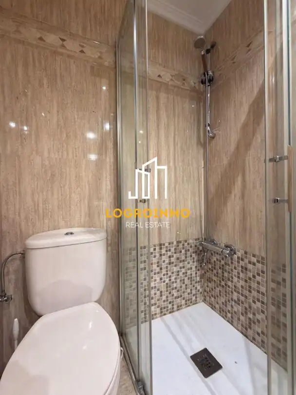 Bathroom of Detached homes for sale in  Logroño  with Heating, Private garden and Terrace