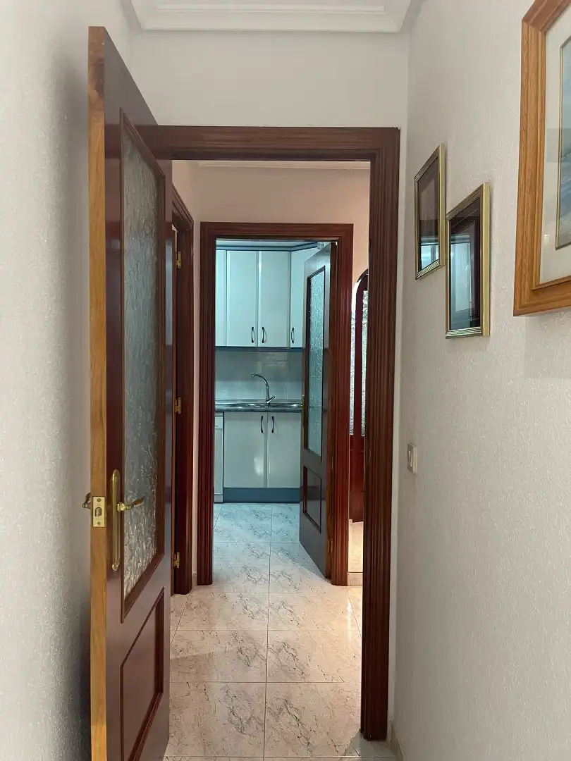 Piso en venta en Miralvalle - Av. Virgen del Puerto - La Data 