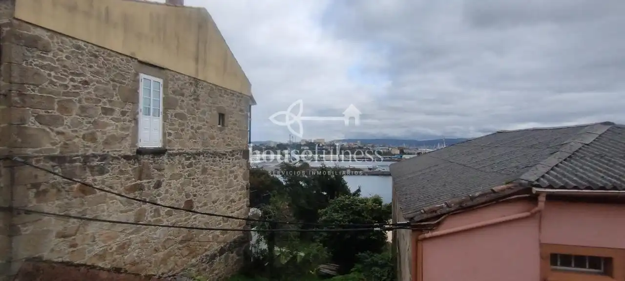 Casa o xalet en venda en Ferrol amb Jardí privat i Traster