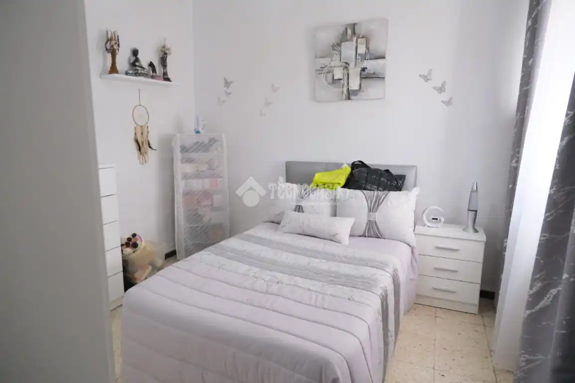 Habitación de Piso en venta en Sevilla