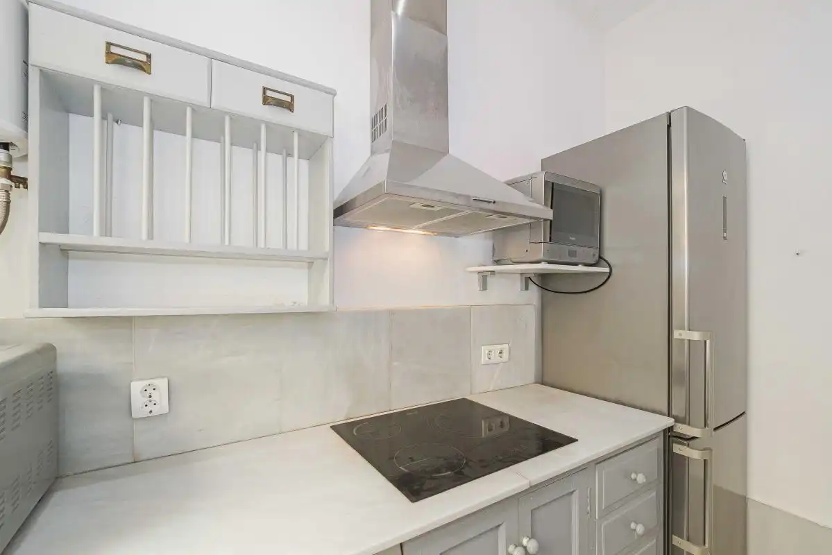 Küche von Erdgeschoss zum Verkauf in Sevilla mit Heizung, Terrasse und Balkon
