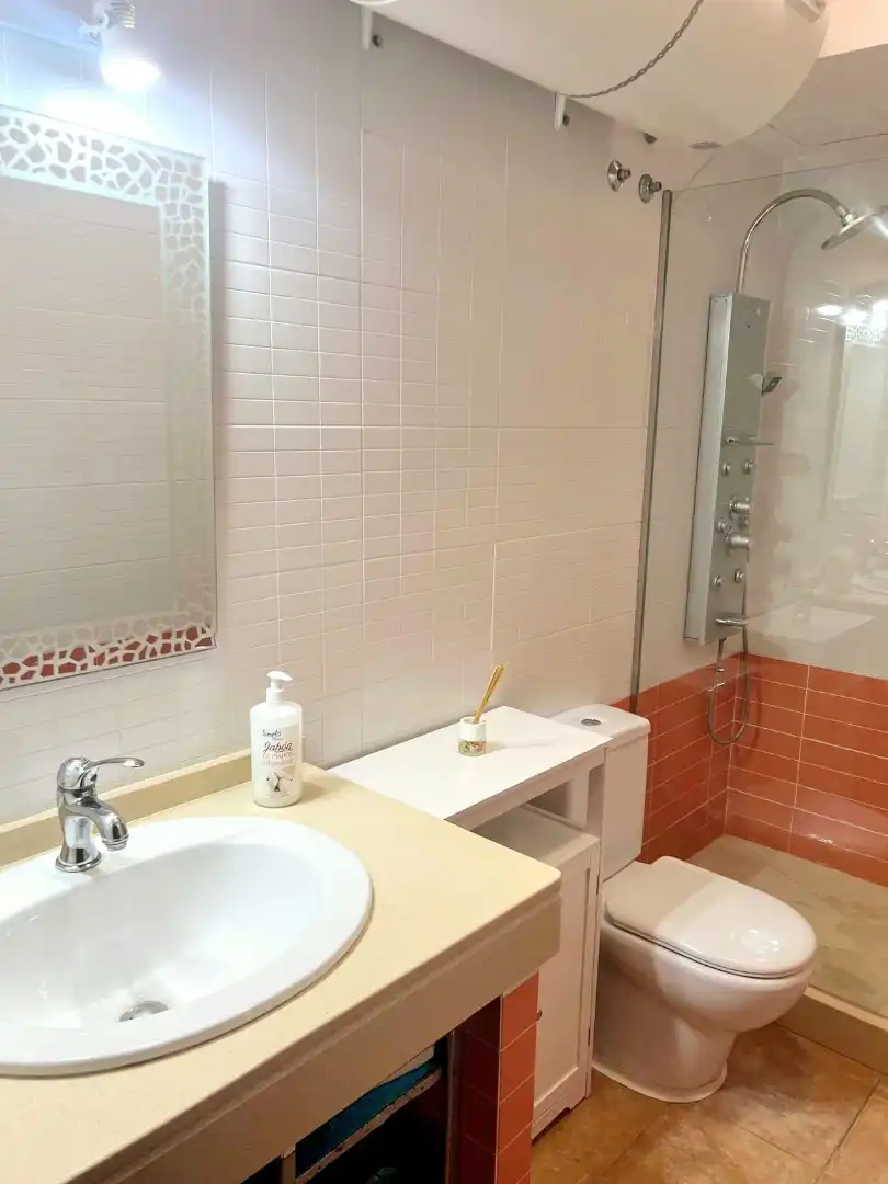 Badezimmer von Wohnungen zum Verkauf in El Puerto de Santa María mit Terrasse und Möbliert