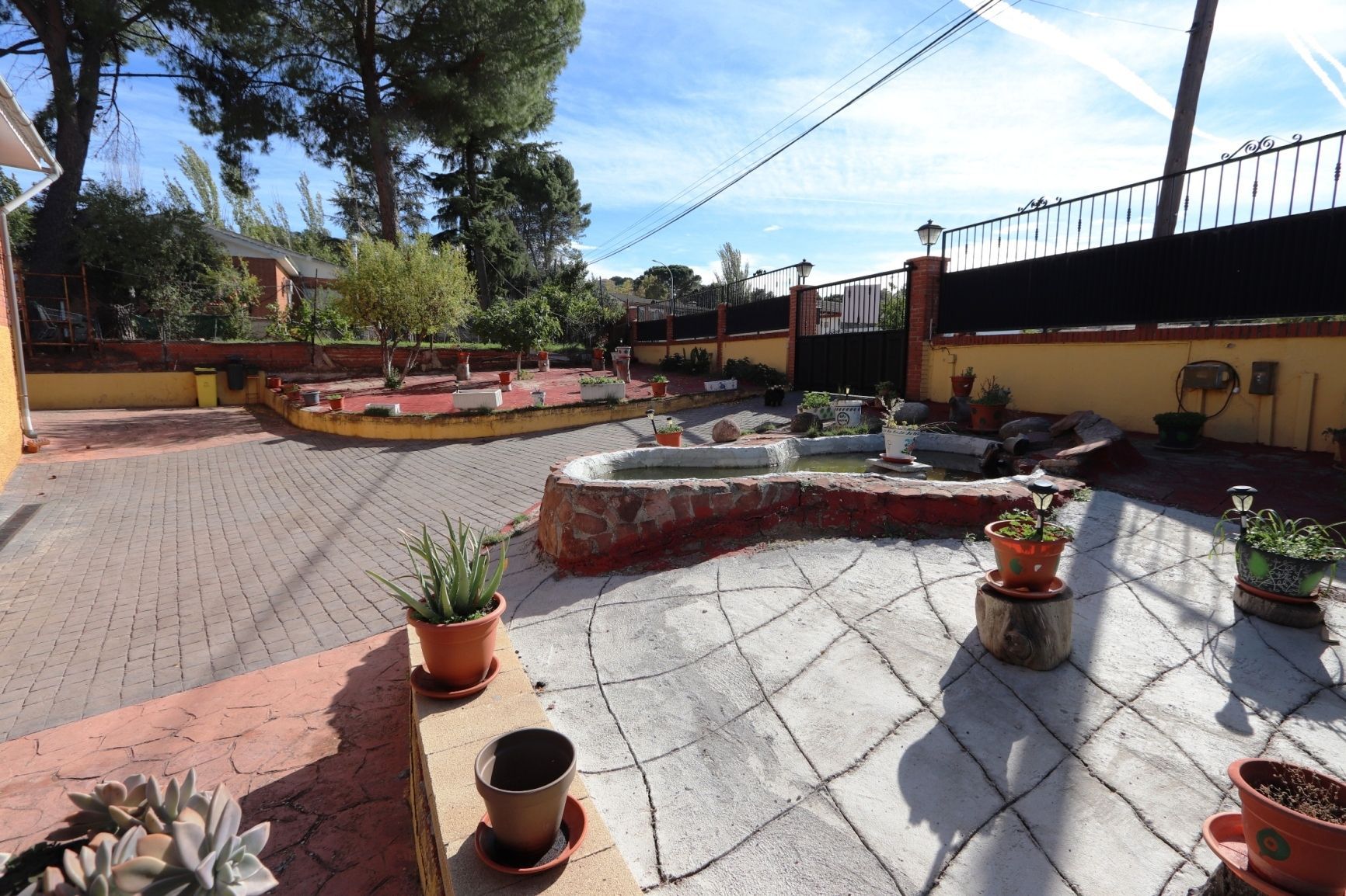 Jardí de Casa o xalet en venda en Santa Cruz del Retamar amb Aire condicionat, Calefacció i Jardí privat