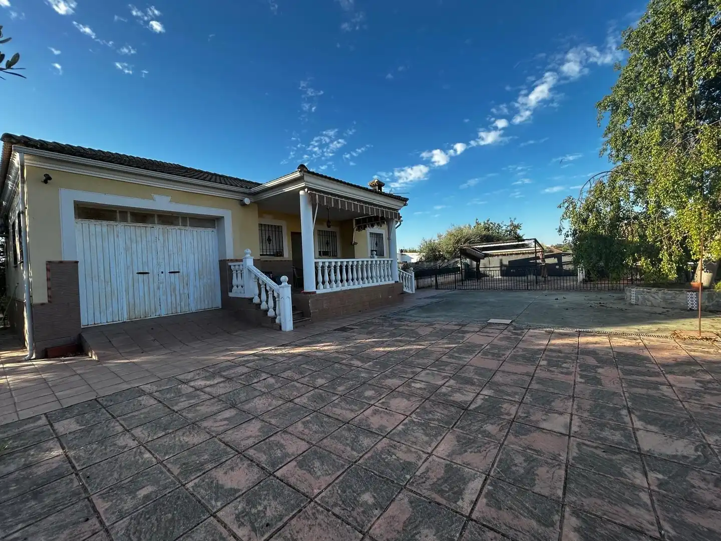 Vista exterior de Casa o chalet en venta en Córdoba con Aire acondicionado, Terraza y Trastero