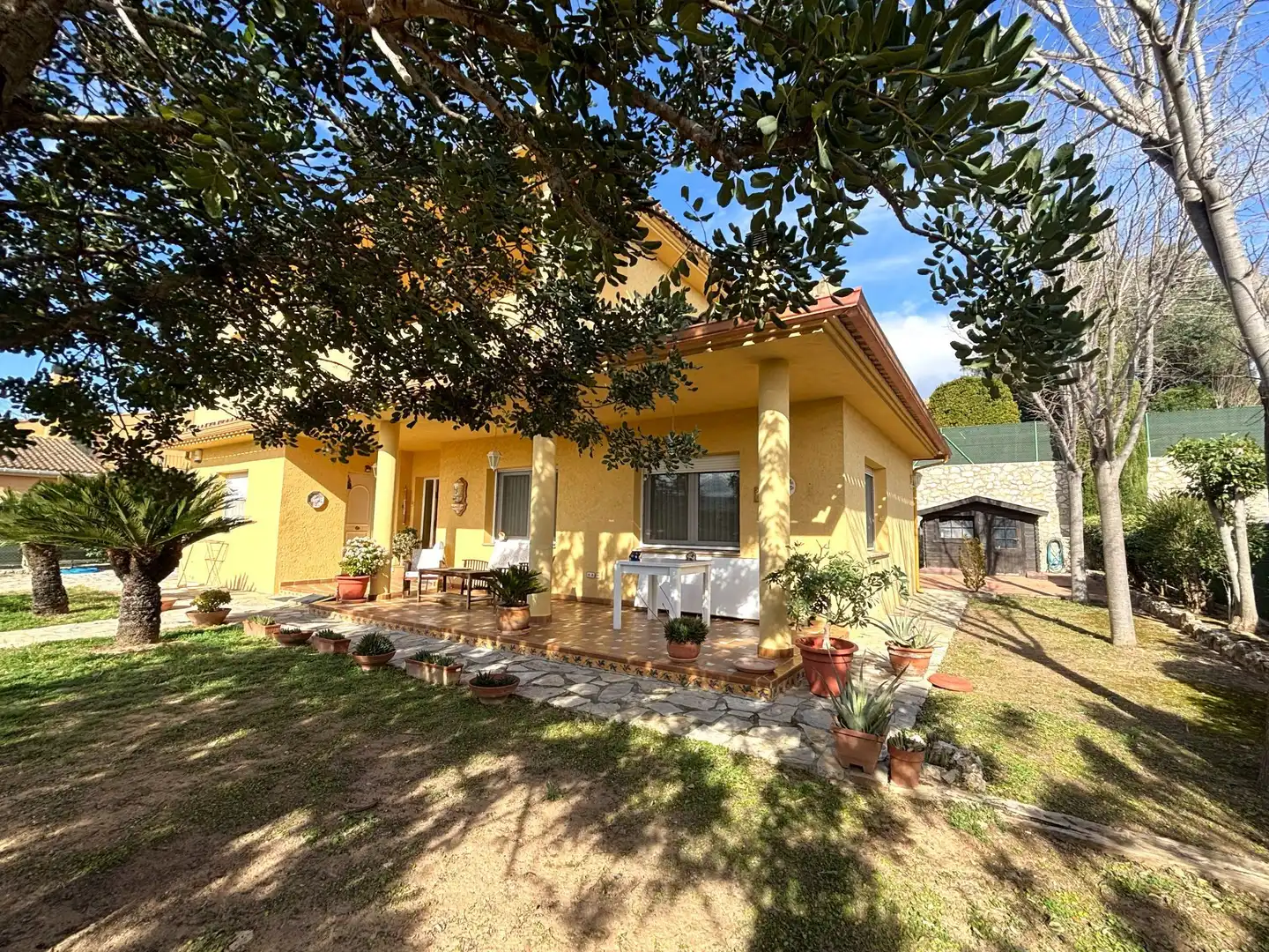 Vista exterior de Casa o xalet en venda en Ontinyent amb Calefacció, Jardí privat i Terrassa