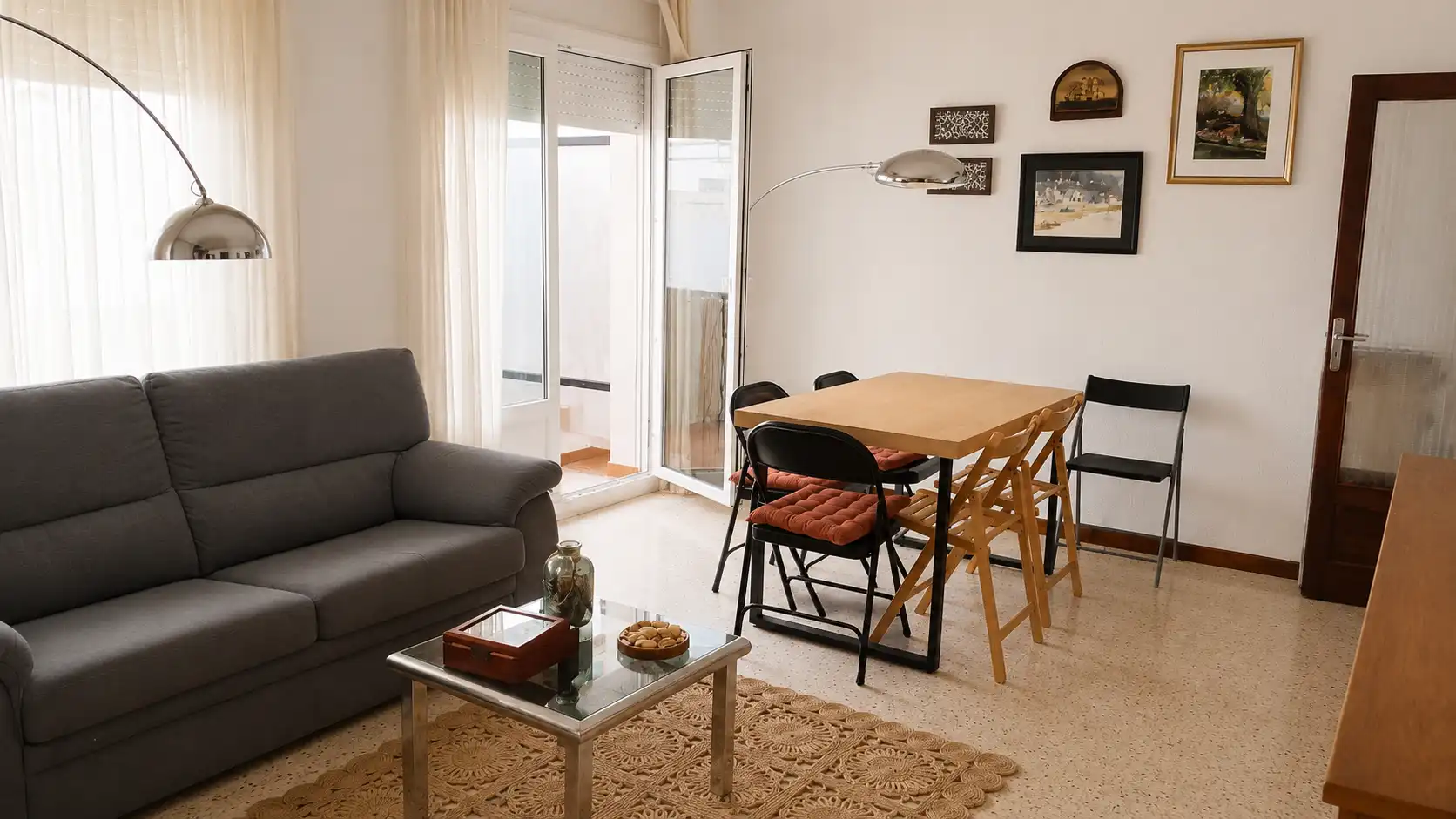 Sala d'estar de Pis en venda en Calonge i Sant Antoni amb Terrassa, Moblat i Forn