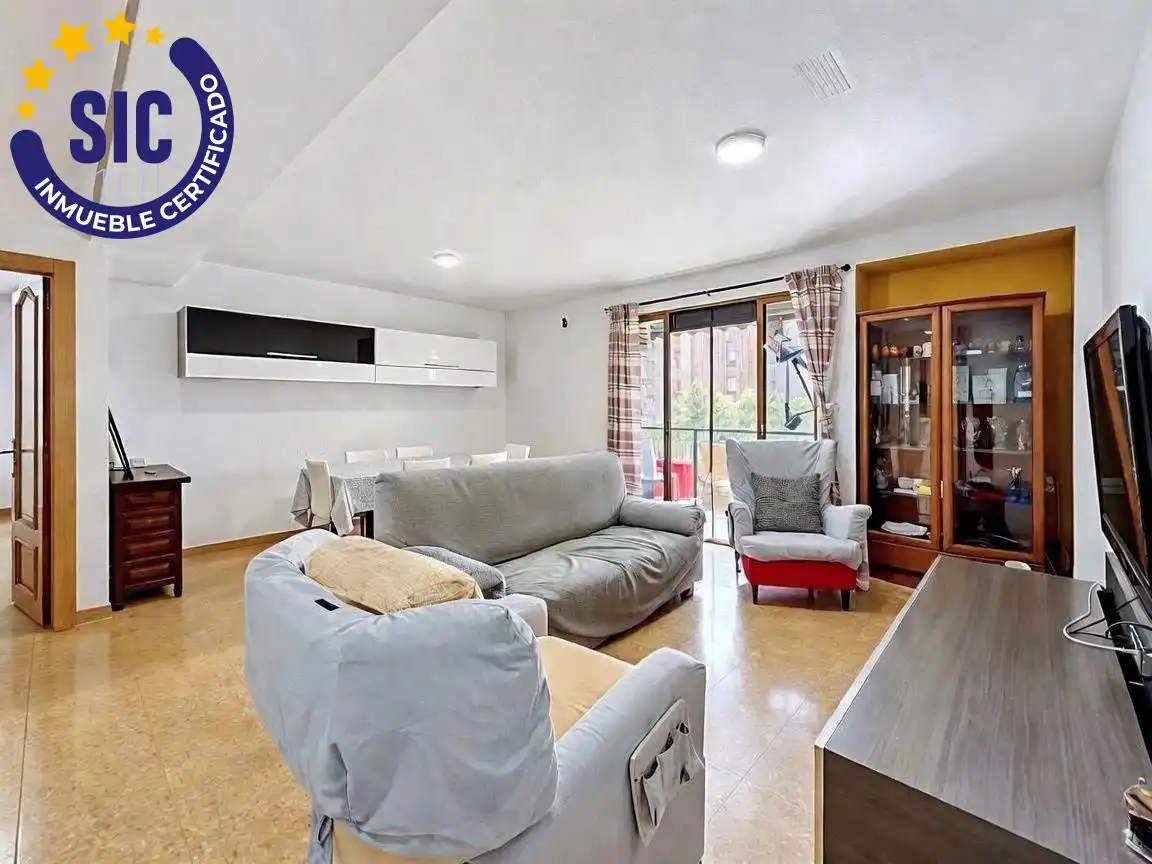 Piso con terraza en venta en Calle PACO PIERRA, imagen 5