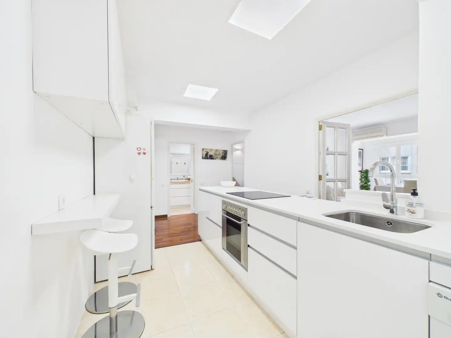 Cuina de Apartament de lloguer en  Palma de Mallorca amb Aire condicionat, Moblat i Balcó