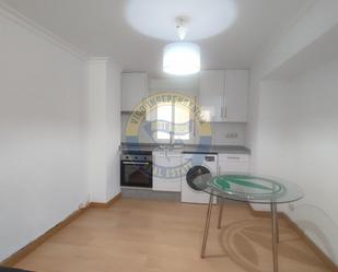 Kitchen of Apartment for sale in Vigo 