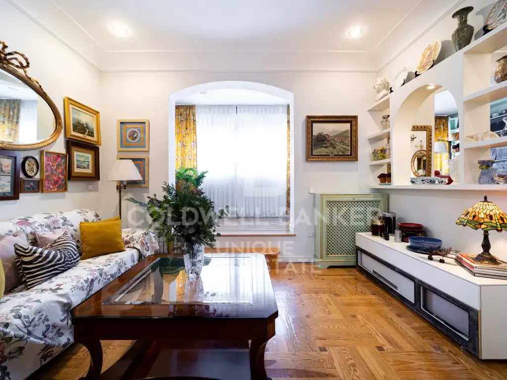 Sala de estar de Ático en venta en Madrid con Aire acondicionado, Calefacción y Amueblado