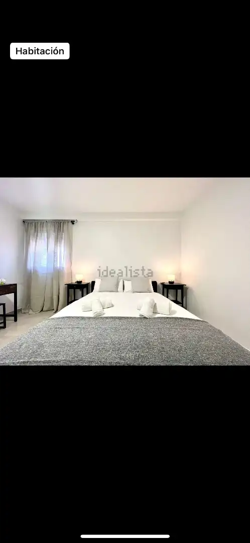 Bedroom of Flat for rent in Málaga  with Air Conditioner, Terrace and Furnished