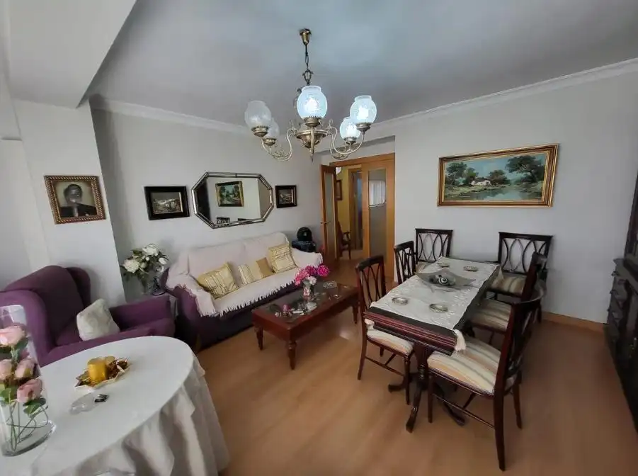 Menjador de Apartament en venda en Almería amb Aire condicionat