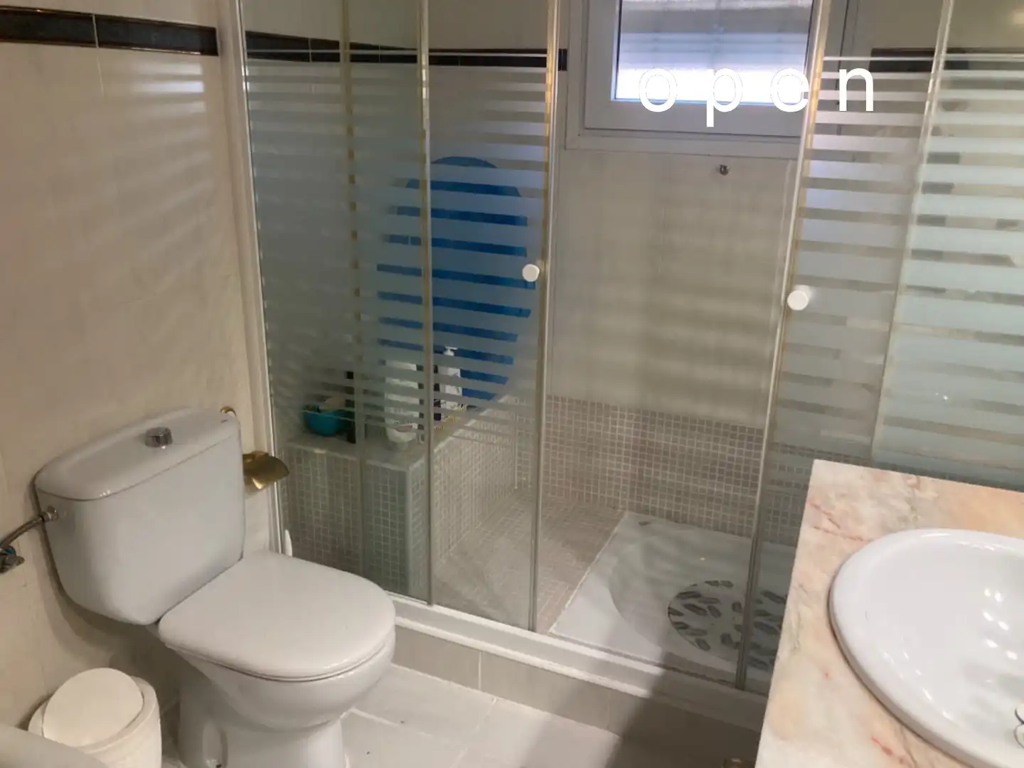 Baño de Casa o chalet en venta en Córdoba con Aire acondicionado, Calefacción y Jardín privado
