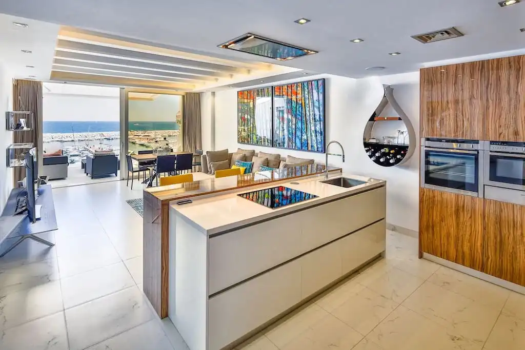 Attic for sale in Puerto Banús
