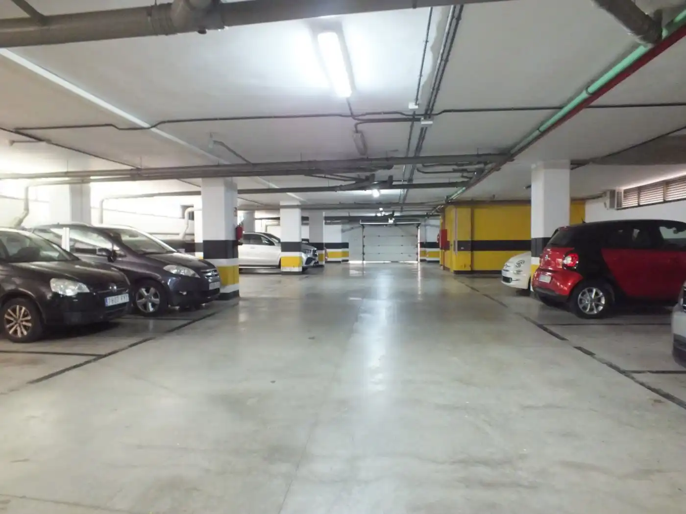 Parkplatz von Wohnung zum Verkauf in Las Palmas de Gran Canaria mit Privatgarten, Terrasse und Möbliert
