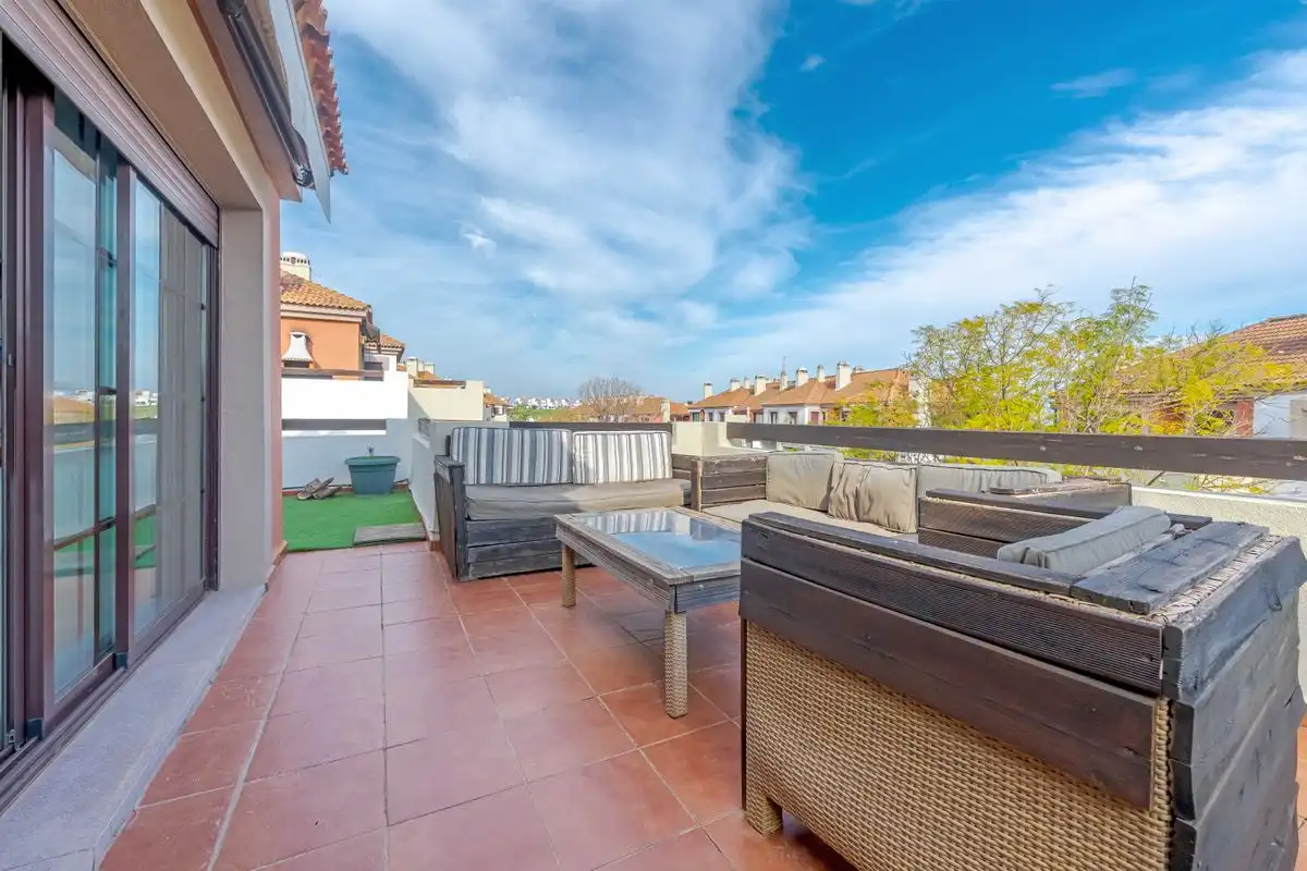 Terraza de Ático en venta en Guillena con Calefacción, Terraza y Trastero