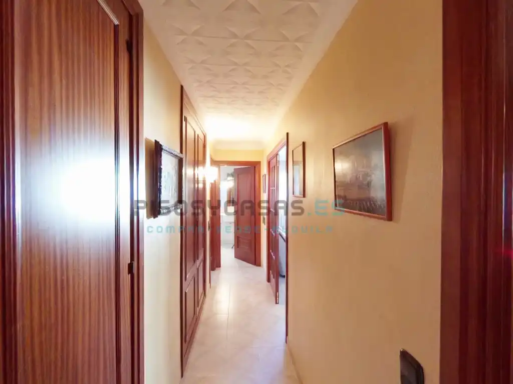 Casa con terraza en venta en Calle Democracia 4, imagen 57