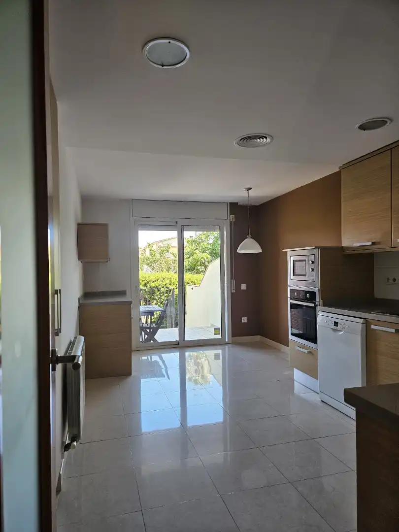 Cuina de Casa o xalet en venda en Salou amb Aire condicionat, Calefacció i Jardí privat