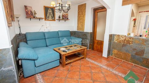 Foto 5 de Casa adosada en venta en C. Barcelona, Bajadilla - Fuente Nueva, Algeciras