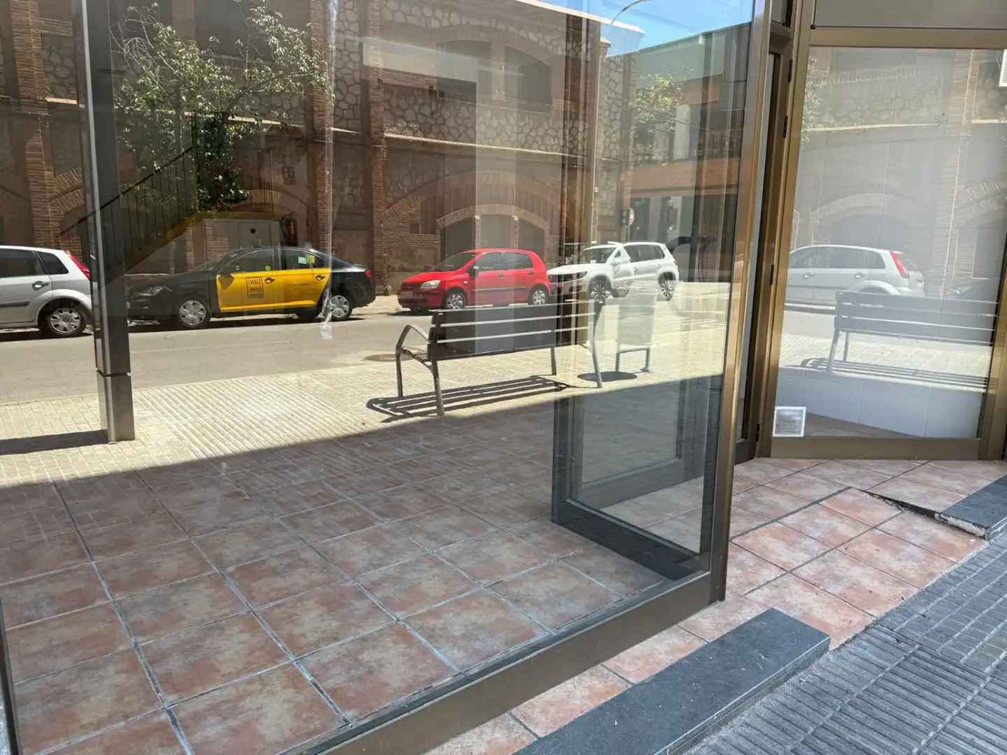 Gewerbefläche zum Verkauf in Calle Ramón y Cajal, imagen 2