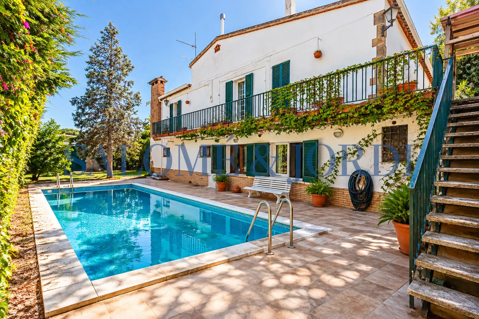 Casa con balcone in vendita a Cabrils