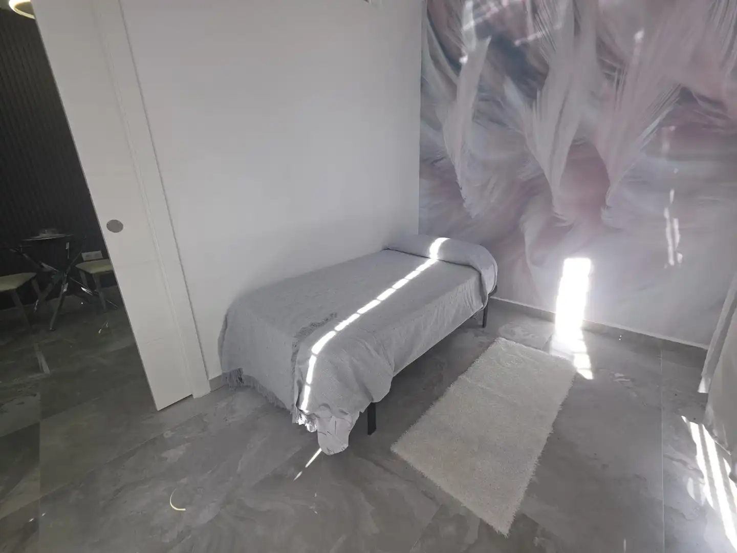 Habitación de Piso en venta en Benidorm con Aire acondicionado, Calefacción y Jardín privado