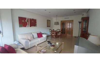 Living room of Flat for sale in Caravaca de la Cruz  with Air Conditioner and Balcony