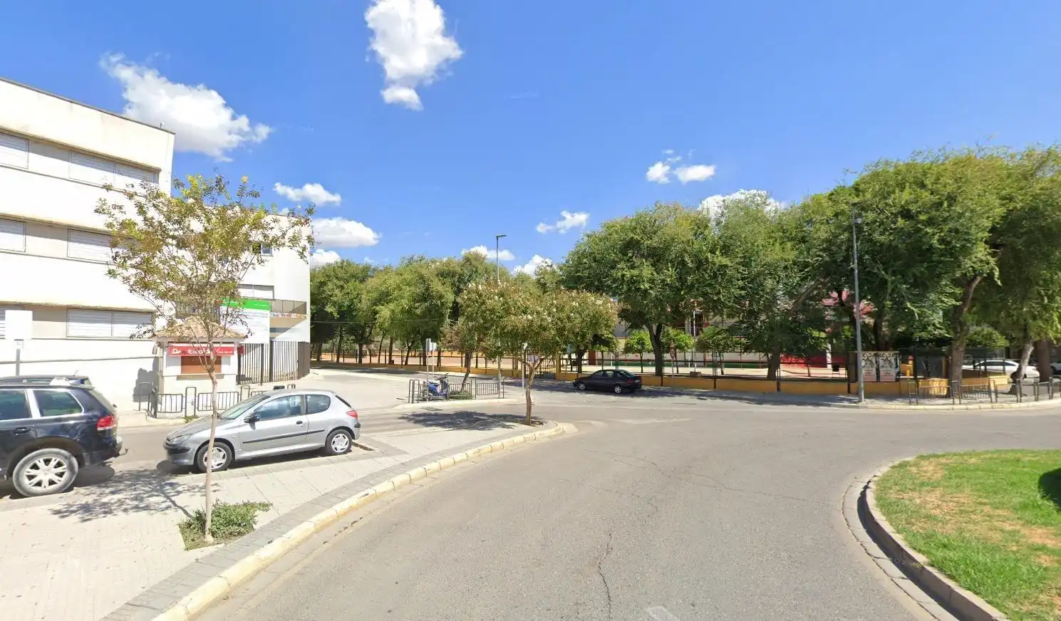 Vista exterior de Pis en venda en Écija amb Balcó