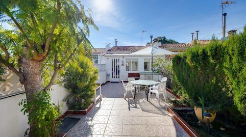 Foto 4 de Casa adosada en venda a Avenida las Alondras, 106, Nueva Torrevieja, Torrevieja