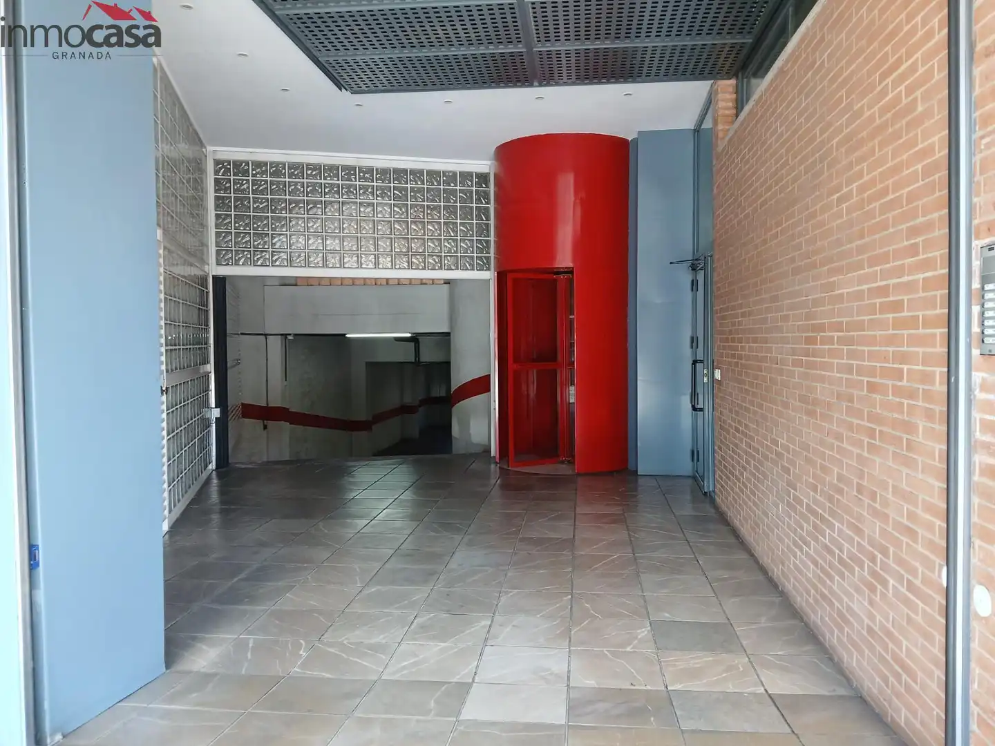 Garage for sale in Barrio de Zaidín