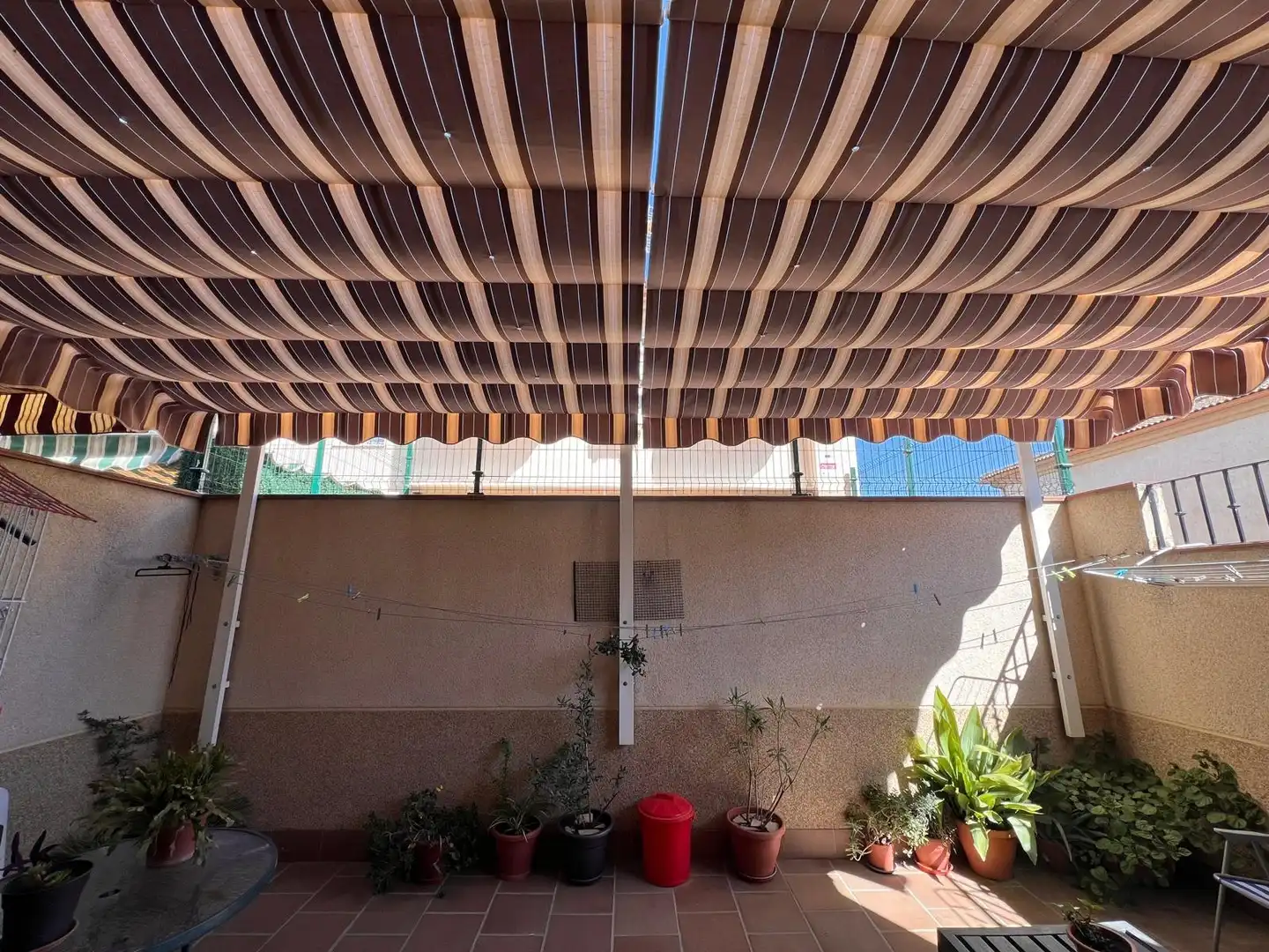 Terrassa de Casa adosada en venda en Atarfe amb Aire condicionat, Calefacció i Jardí privat