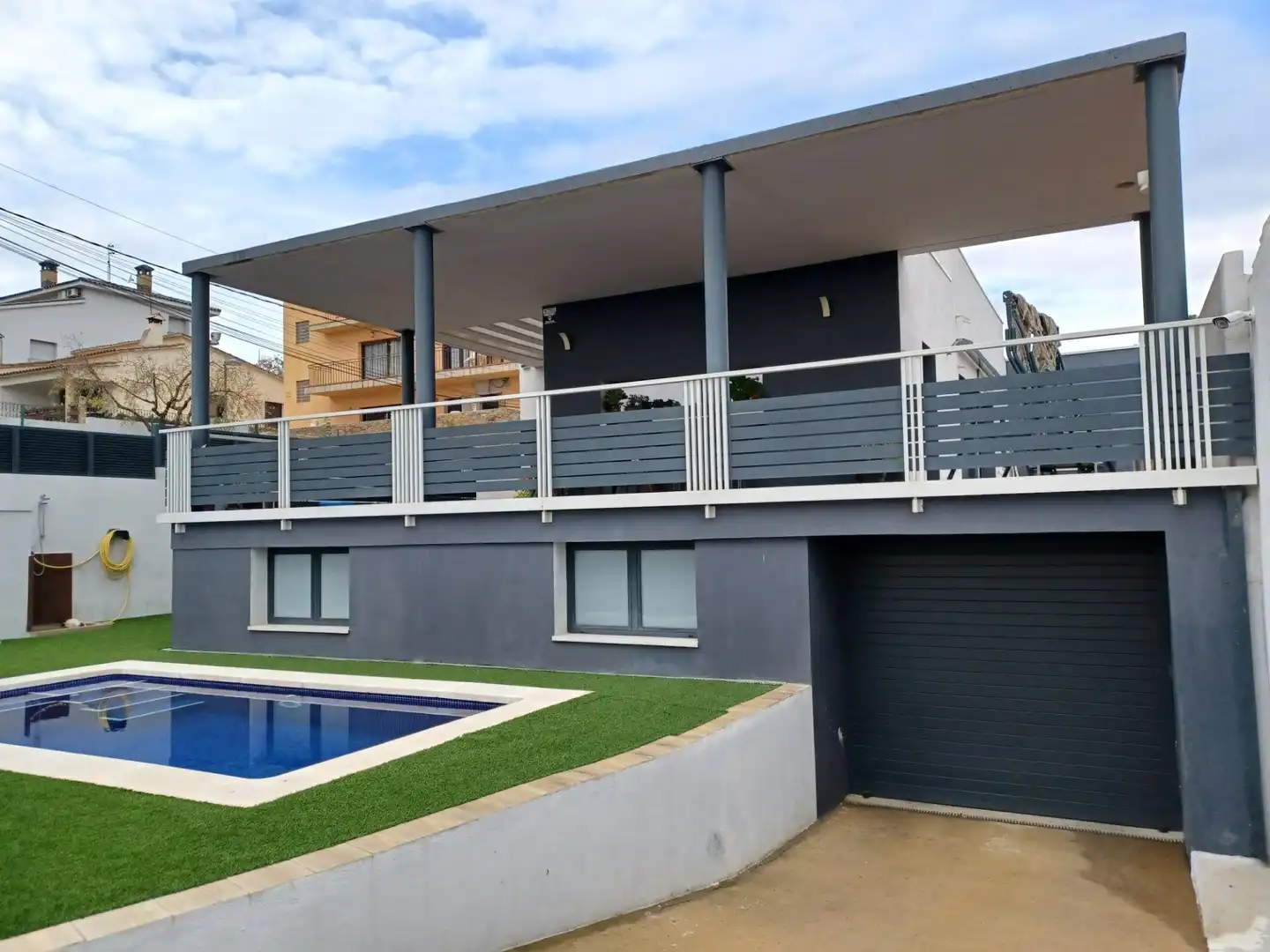 Villa mit Pool zum Verkauf in Llers