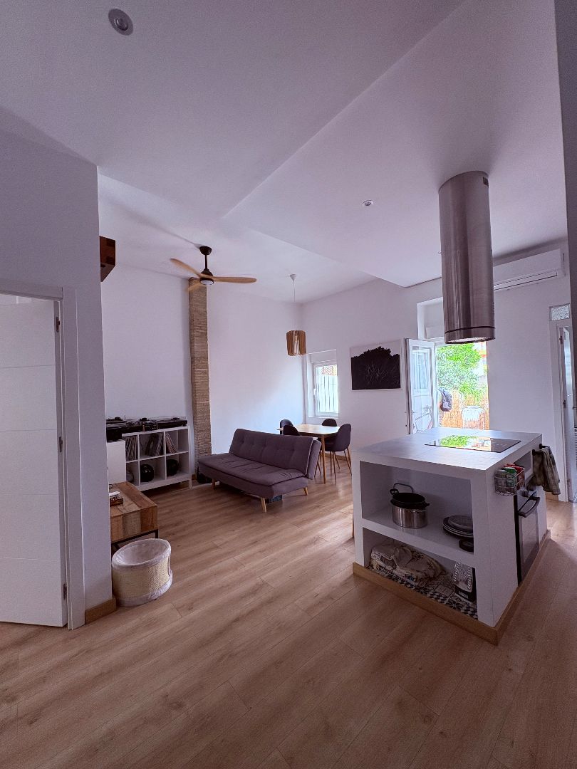 Living room of Flat for sale in  Valencia Capital  with Terrace and Oven