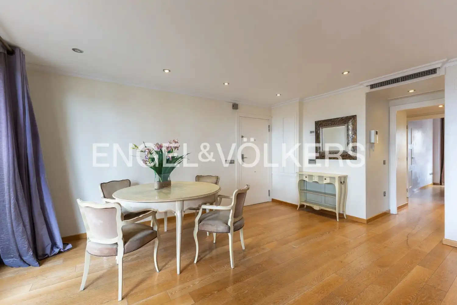 Comedor de Piso en venta en Valencia con Aire acondicionado, Calefacción y Parquet