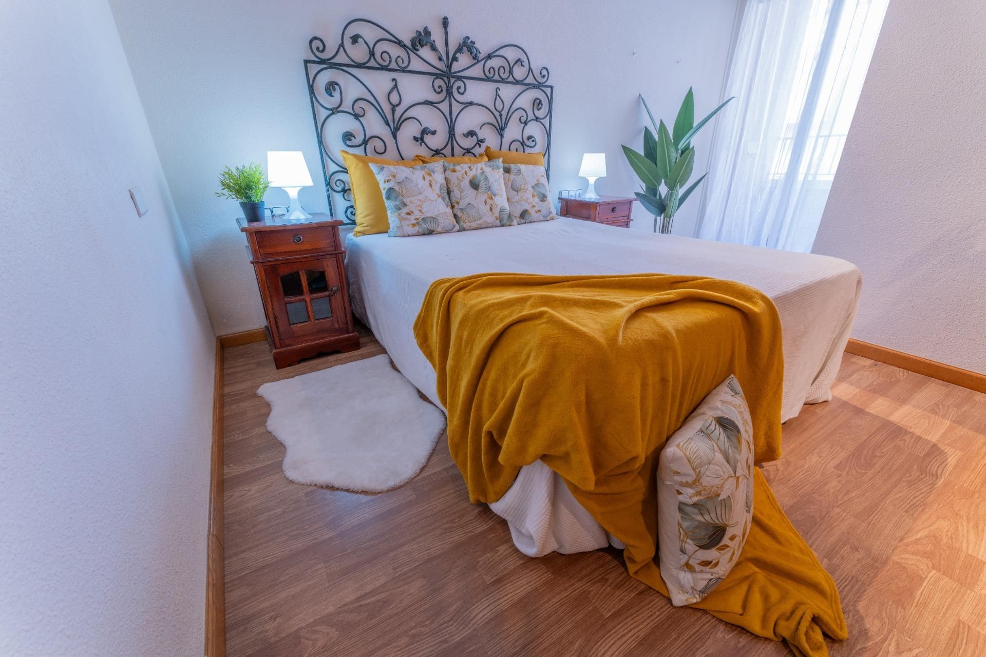 Bedroom of Duplex for sale in Elche / Elx  with Air Conditioner and Balcony
