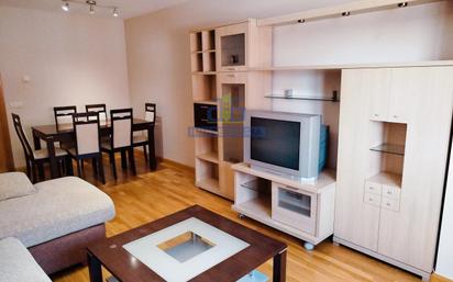 Sala d'estar de Apartament de lloguer en Villaquilambre amb Calefacció, Terrassa i Traster
