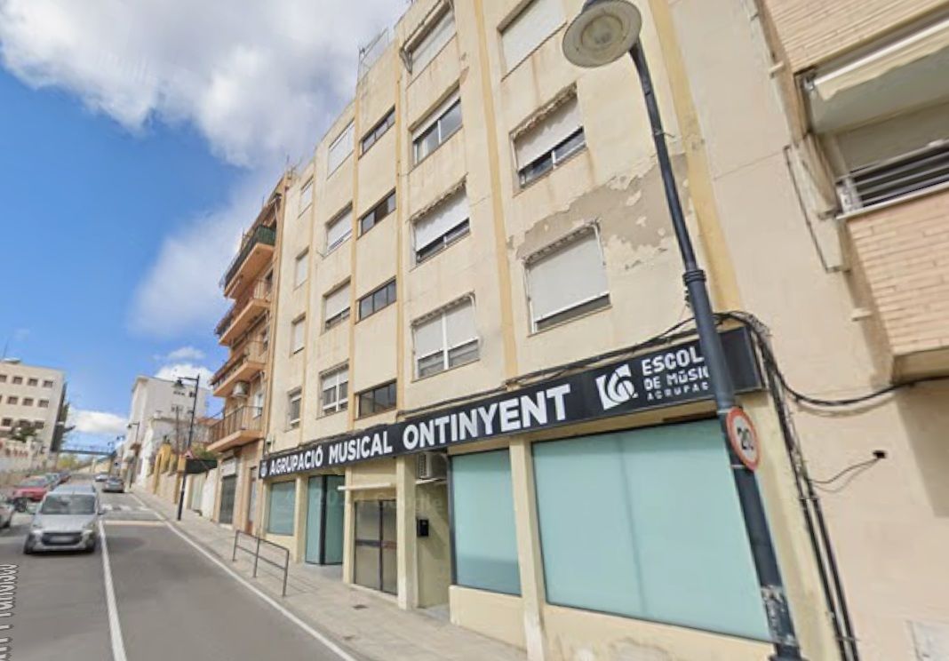 Vista exterior de Pis en venda en Ontinyent