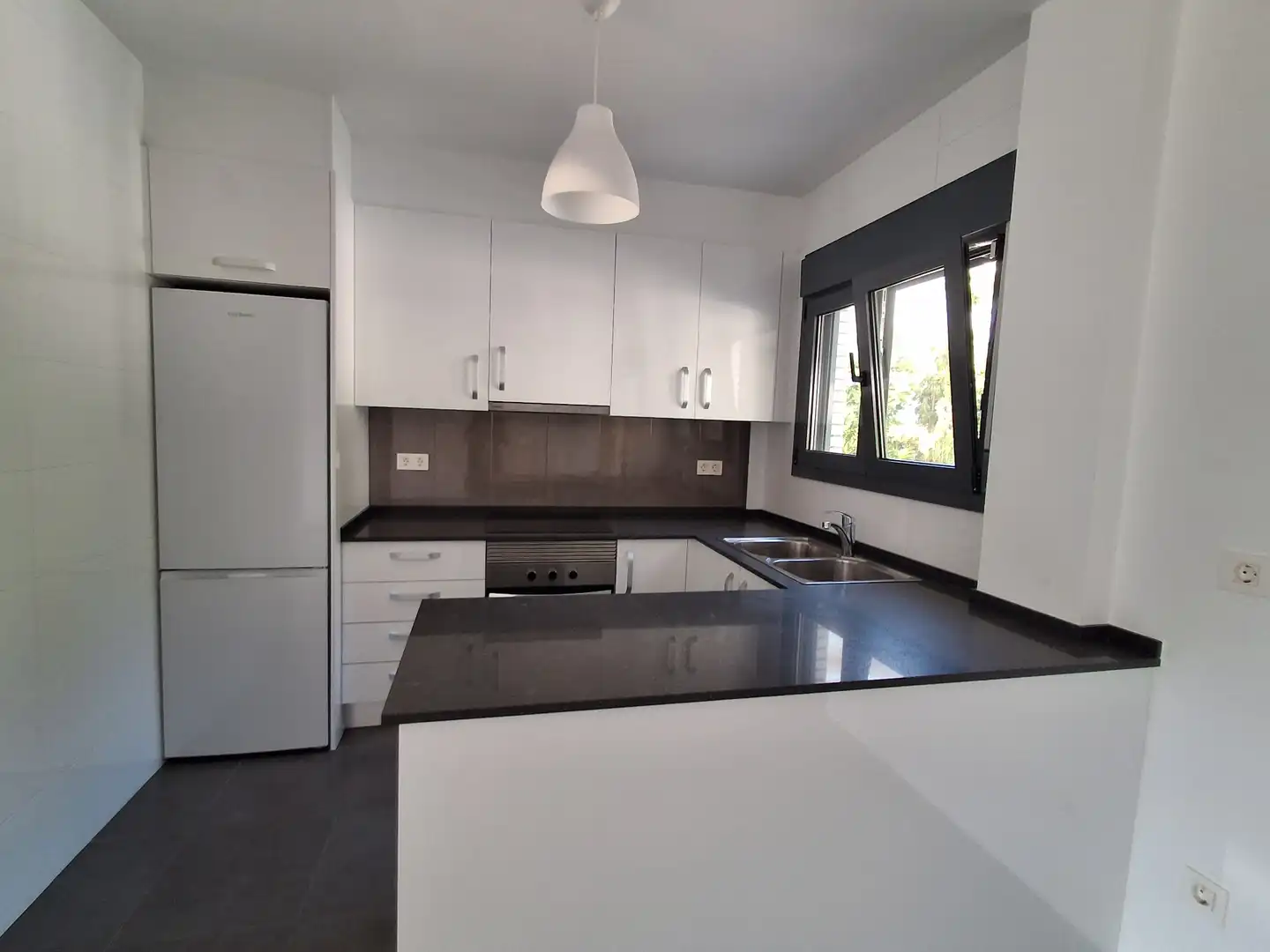 Kitchen of Detached homes for sale in Mont-roig del Camp  with Air Conditioner, Private garden and Terrace