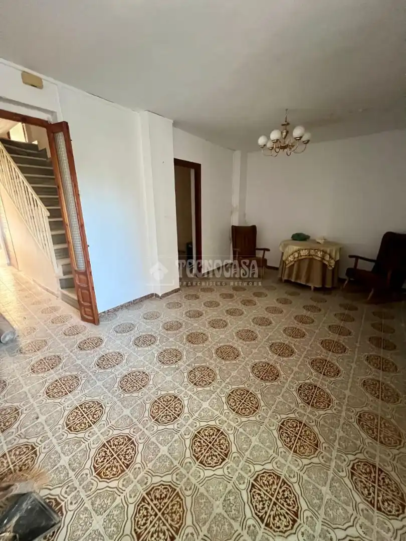 Habitación de Casa adosada en venta en Baeza con Aire acondicionado y Terraza