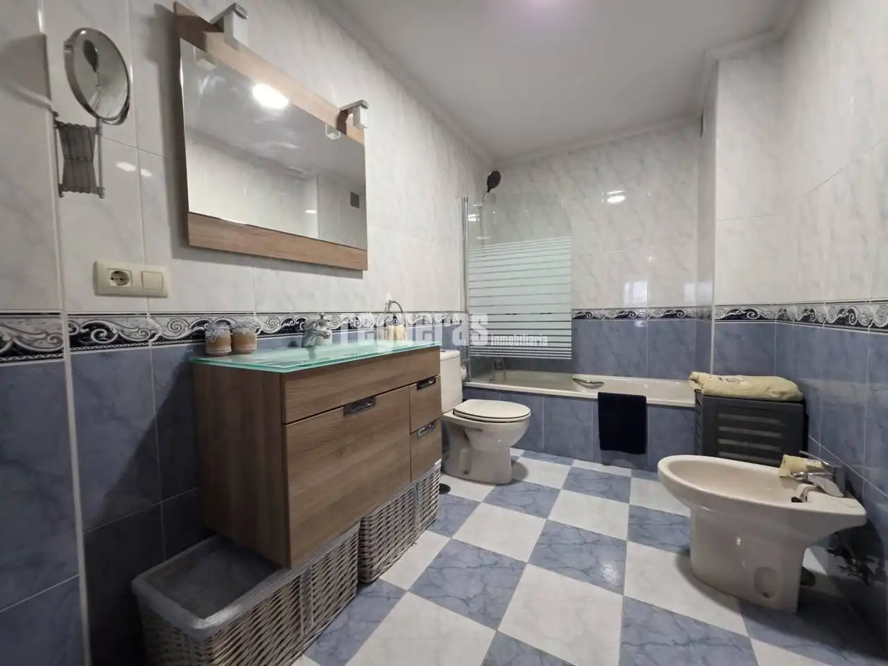 Duplex with lift for sale in Calle Fernández Corujedo, imagen 18